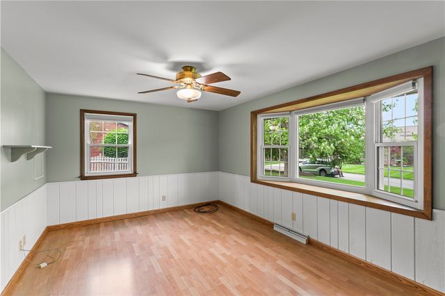 103 Sweetbriar Dr, North Strabane, PA 15317