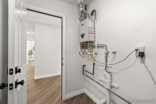 8631 Flanders, San Diego, CA 92126