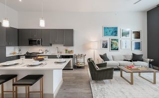 160 Birdsall Street 1402, Houston, TX 77007