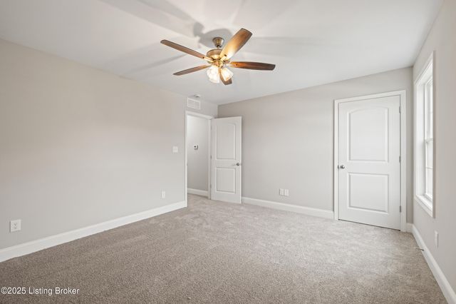 3020 Thorntree Ln, Lawrenceburg, KY 40342