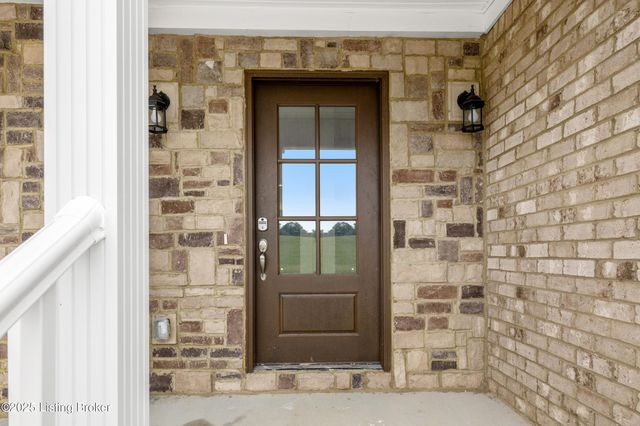 3020 Thorntree Ln, Lawrenceburg, KY 40342