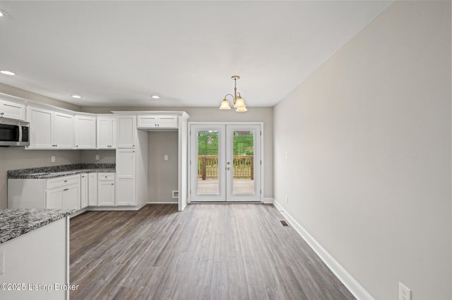 3020 Thorntree Ln, Lawrenceburg, KY 40342