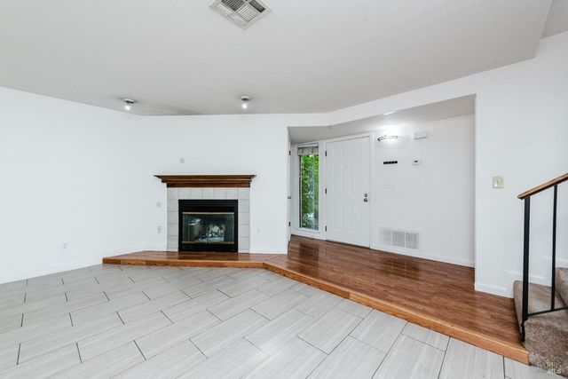 299 Shasta Dr #59, Vacaville, CA 95687