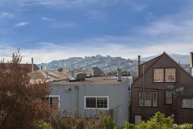 32 Richland Avenue 32, San Francisco, CA 94110
