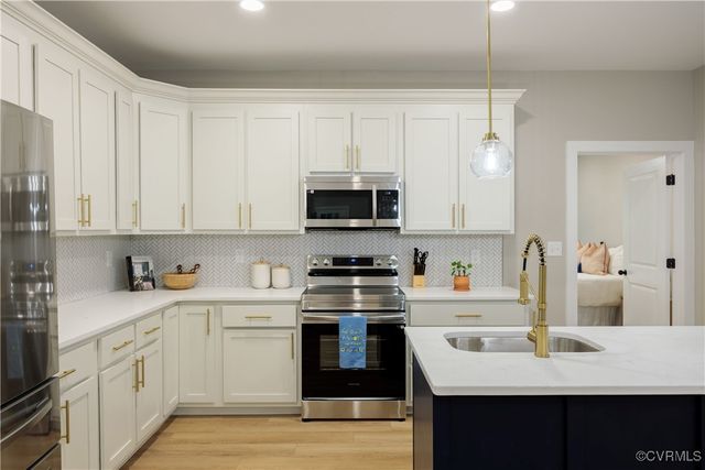 1212 Oakwood Ave, Richmond, VA 23223
