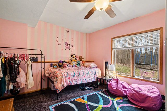 51823 westwood Forest Drive, South Bend, IN 46628