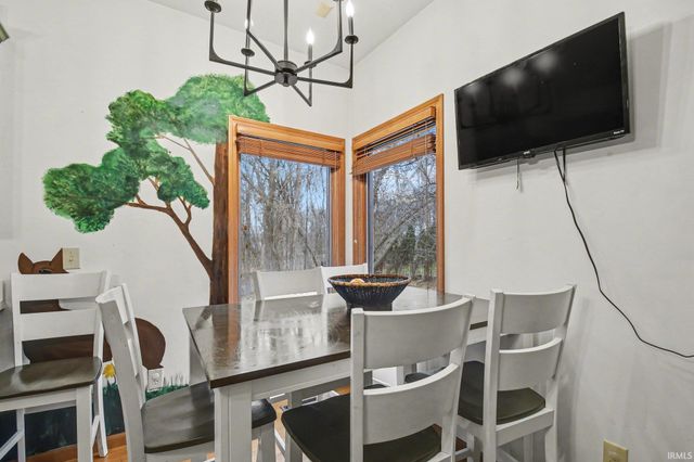 51823 westwood Forest Drive, South Bend, IN 46628