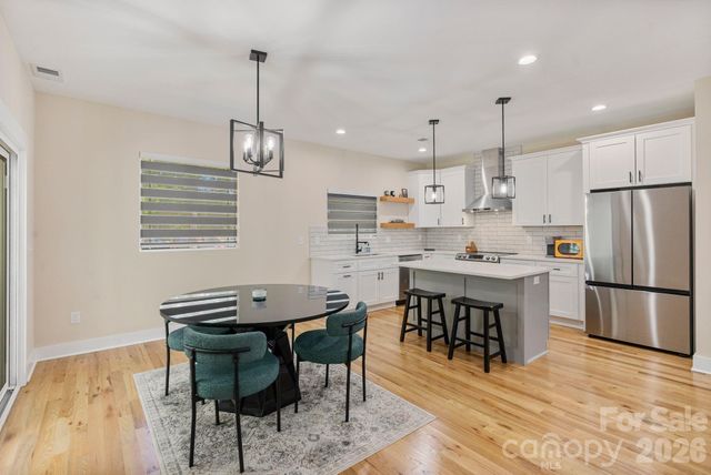 8925 Harrisburg Road, Charlotte, NC 28215