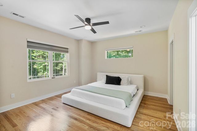 8925 Harrisburg Road, Charlotte, NC 28215