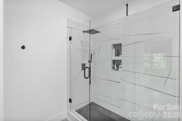 8925 Harrisburg Road, Charlotte, NC 28215