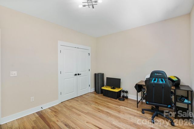 8925 Harrisburg Road, Charlotte, NC 28215