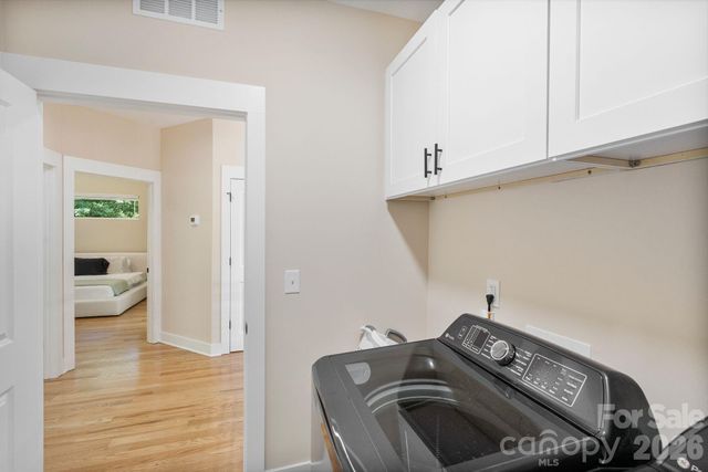 8925 Harrisburg Road, Charlotte, NC 28215