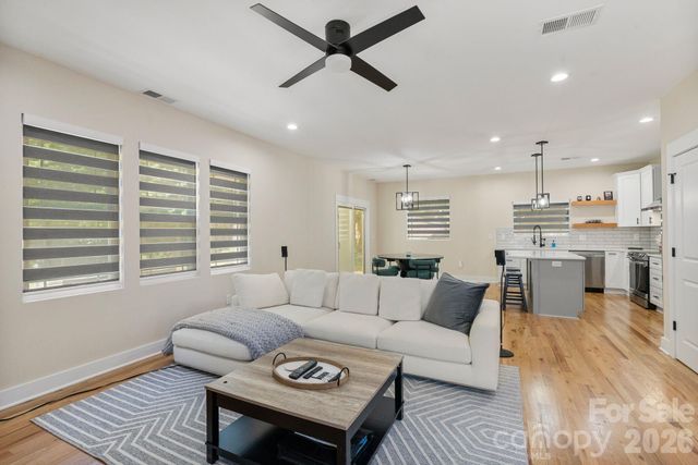 8925 Harrisburg Road, Charlotte, NC 28215