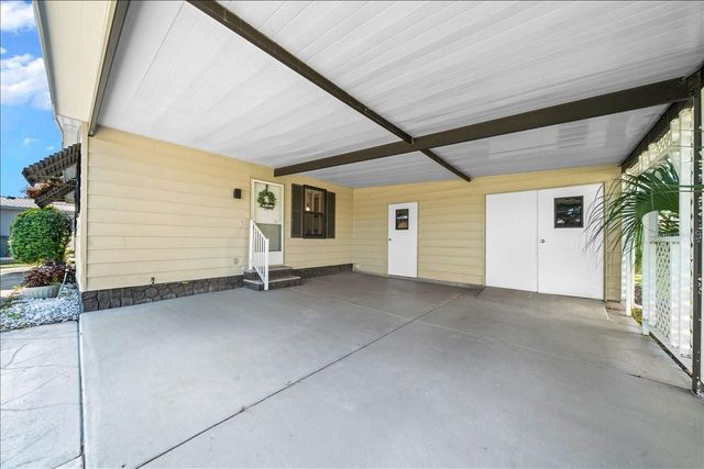 1840 W SCHWARTZ BOULEVARD, The Villages, FL 32159