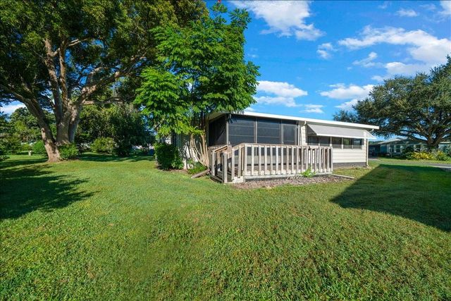 1840 W SCHWARTZ BOULEVARD, The Villages, FL 32159