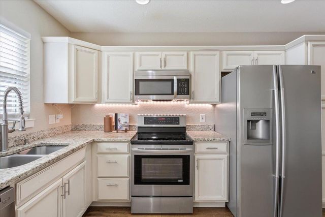 7407 Bethune Ave 1, Austin, TX 78752