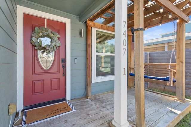 7407 Bethune Ave 1, Austin, TX 78752