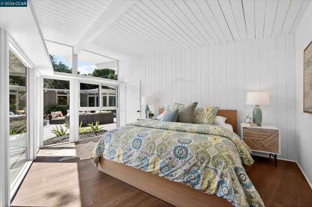 100 El Toyonal, Orinda, CA 94563