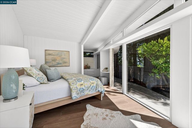 100 El Toyonal, Orinda, CA 94563