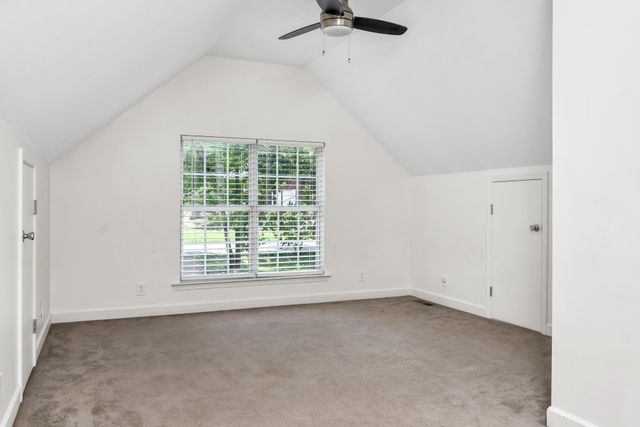 5954 Temple Rd, Nashville, TN 37221