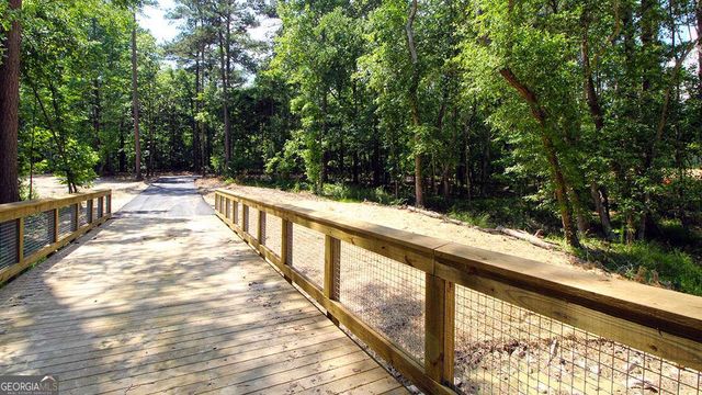 385 Silver Moon Drive, Loganville, GA 30052