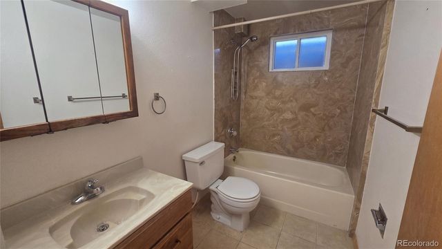 818 Cardinal Street, Colorado Springs, CO 80911