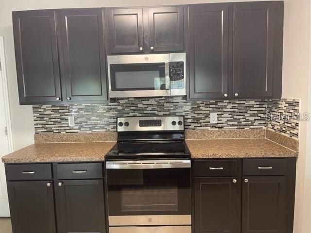 833 WILTONWAY DRIVE, Plant City, FL 33563