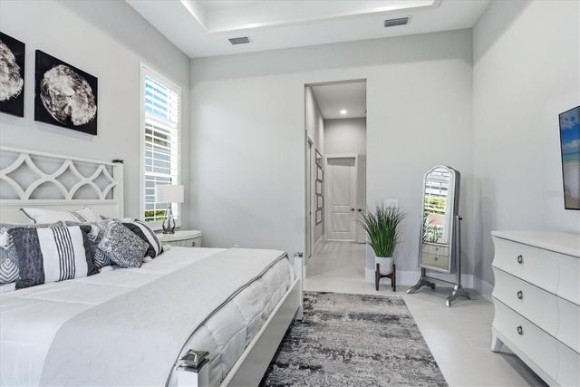 8254 PAVIA WAY, Lakewood Ranch, FL 34202