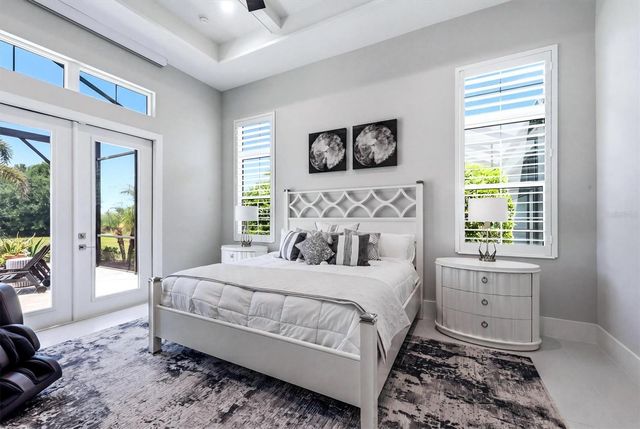 8254 PAVIA WAY, Lakewood Ranch, FL 34202