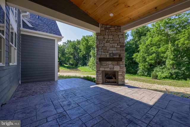 421 SOUTHAMPTON DR #LOT 37, Lititz, PA 17543