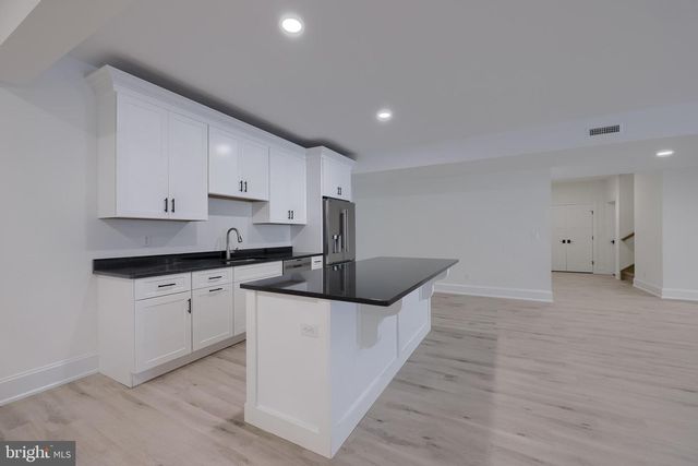421 SOUTHAMPTON DR #LOT 37, Lititz, PA 17543