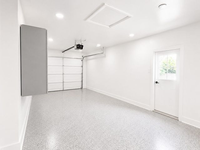 1009 Leisure Lane, Boynton Beach, FL 33426