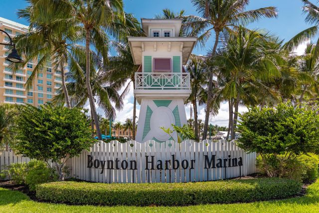 1009 Leisure Lane, Boynton Beach, FL 33426