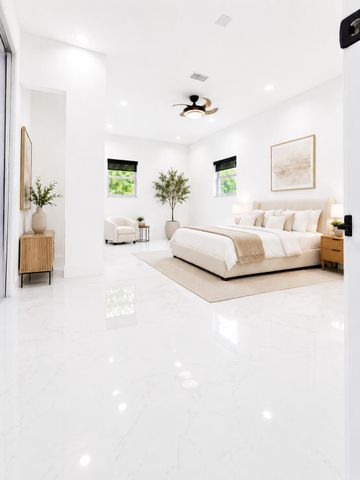 1009 Leisure Lane, Boynton Beach, FL 33426