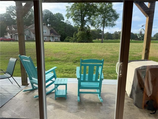 1304 Sand Bunker Arch Apt A, Chesapeake, VA 23320
