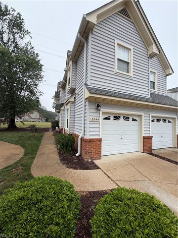 1304 Sand Bunker Arch Apt A, Chesapeake, VA 23320