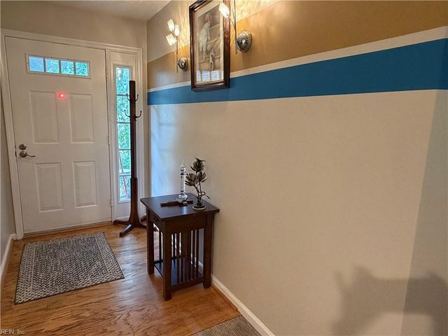 1304 Sand Bunker Arch Apt A, Chesapeake, VA 23320