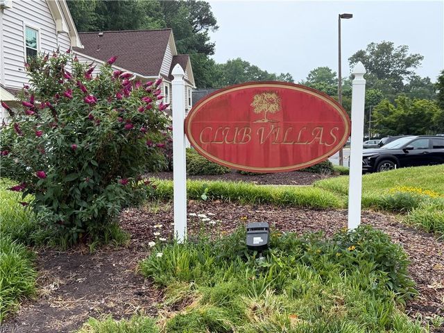 1304 Sand Bunker Arch Apt A, Chesapeake, VA 23320