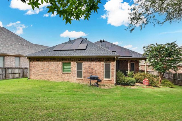 12 Kanis Creek Place, Little Rock, AR 72223