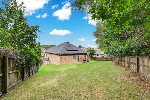 12 Kanis Creek Place, Little Rock, AR 72223