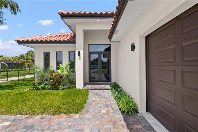 4335 Wilson BLVD N, Naples, FL 34120