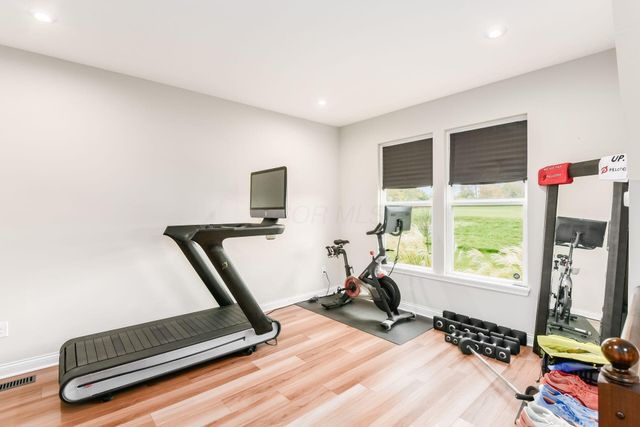 579 Courtright Drive E, Pickerington, OH 43147