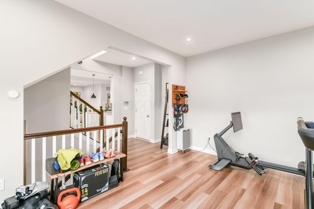 579 Courtright Drive E, Pickerington, OH 43147