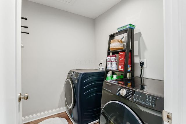 579 Courtright Drive E, Pickerington, OH 43147