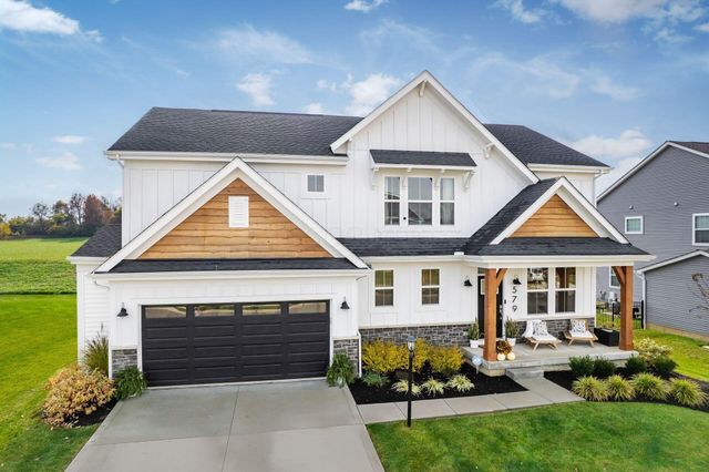 579 Courtright Drive E, Pickerington, OH 43147