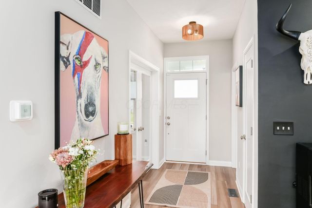 579 Courtright Drive E, Pickerington, OH 43147