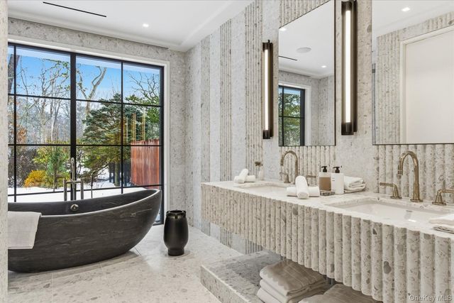 43 Old Orchard Lane, East Hampton, NY 11937