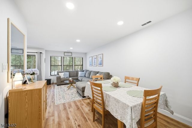 10 New Bedford Rd D, West Milford Twp., NJ 07480