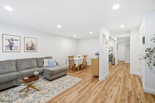 10 New Bedford Rd D, West Milford Twp., NJ 07480