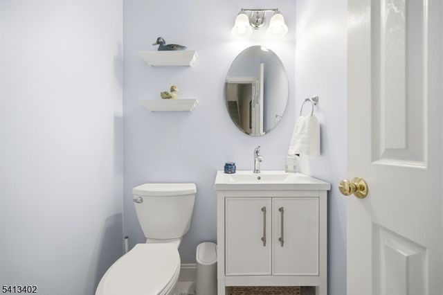 10 New Bedford Rd D, West Milford Twp., NJ 07480